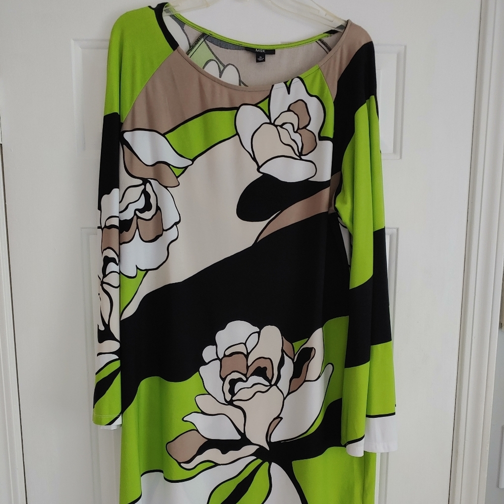 Make you stand out in a crowd dress?
